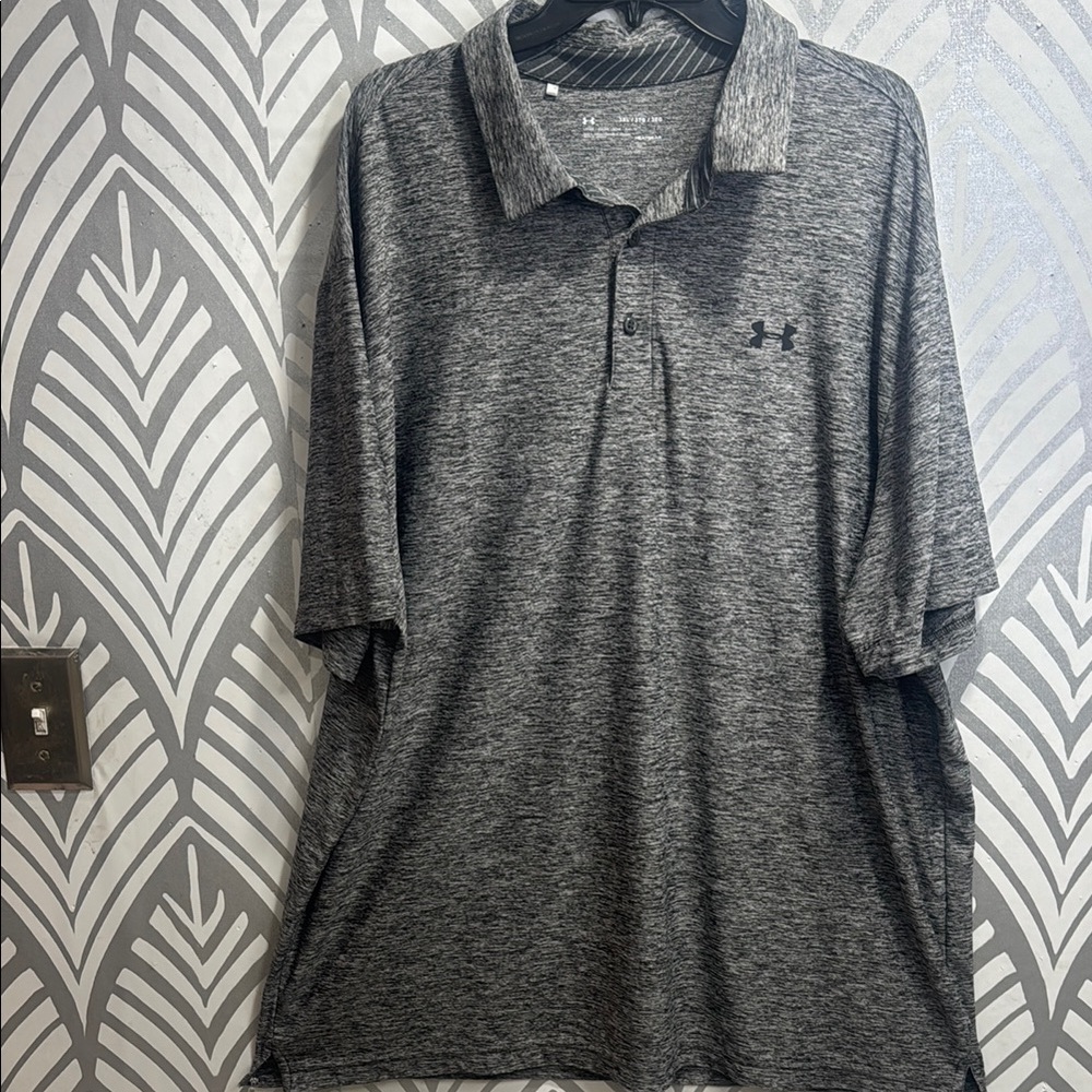 Under Armour Heatgear Gray Polo Loose Fit Shirt with Heather Texture